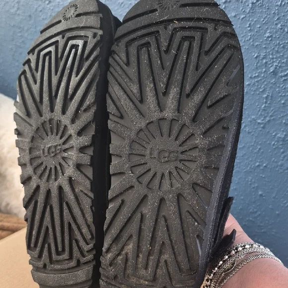 UGG Black Suede Slides - Picture 5 of 6